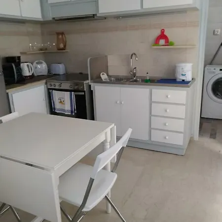 Zamboli Apartman *